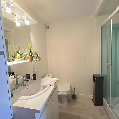 Holiday home A Saint-meard-de-drone Avec Terrasse Et Piscine Partagee - Fr-1-616-469
