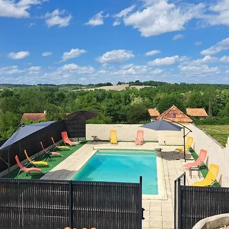 Holiday home A Saint-meard-de-drone Avec Terrasse Et Piscine Partagee - Fr-1-616-469 *